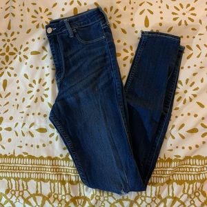 hollister hi-rise jegging
